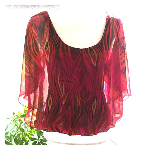 Red Top - Picture 1 of 6